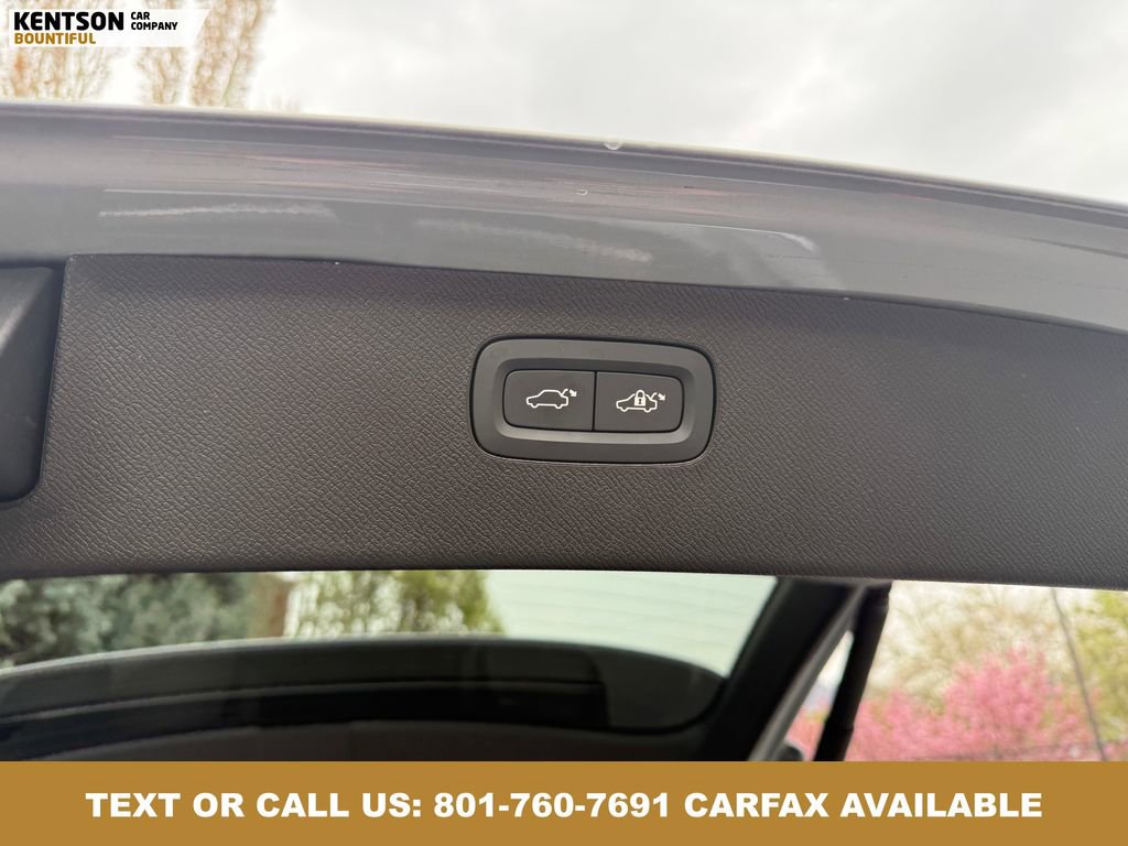 Used 2025 Volvo XC90 B5 Plus AWD/4WD image 38