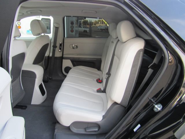 Used 2023 Hyundai Ioniq 5 Limited w/ Cargo Package image 18