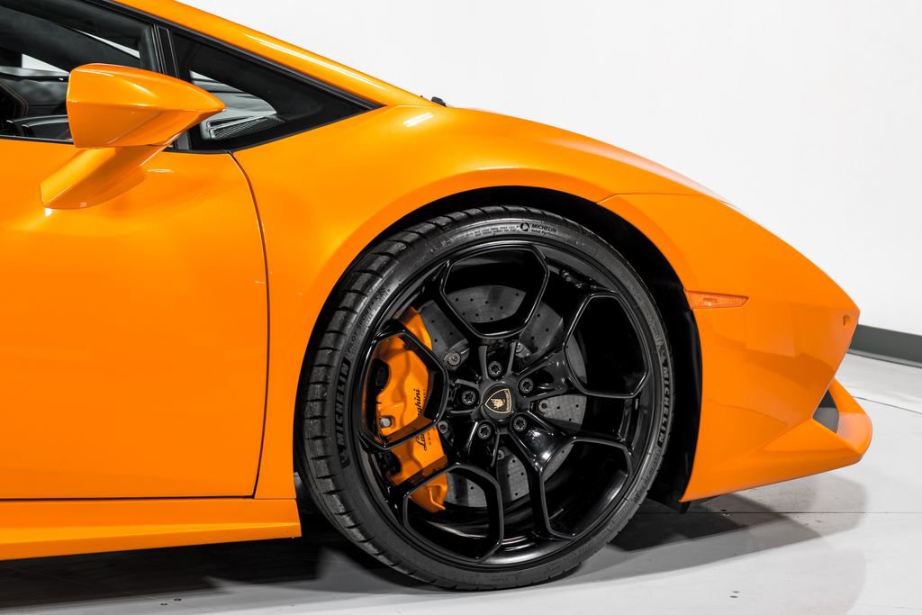 Used 2015 Lamborghini Huracan LP 610-4 image 39