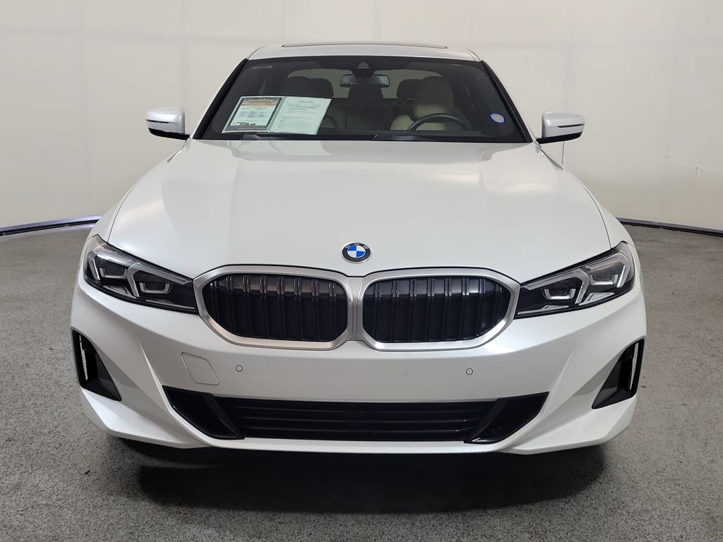 Used 2023 BMW 330i Sedan w/ Premium Package RWD image 2