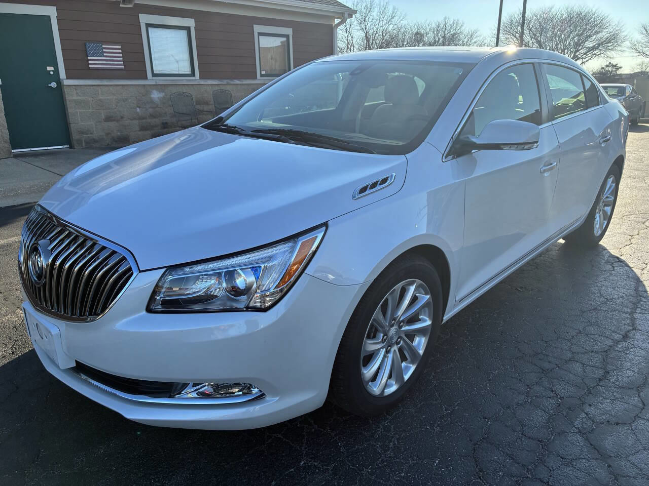 Used 2015 Buick LaCrosse Leather image 9