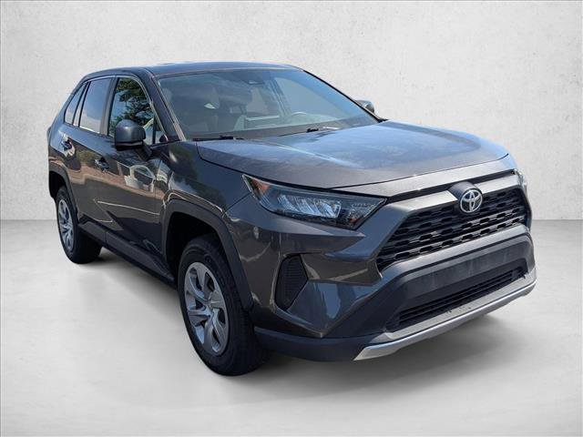 Used 2022 Toyota RAV4 LE FWD video 3