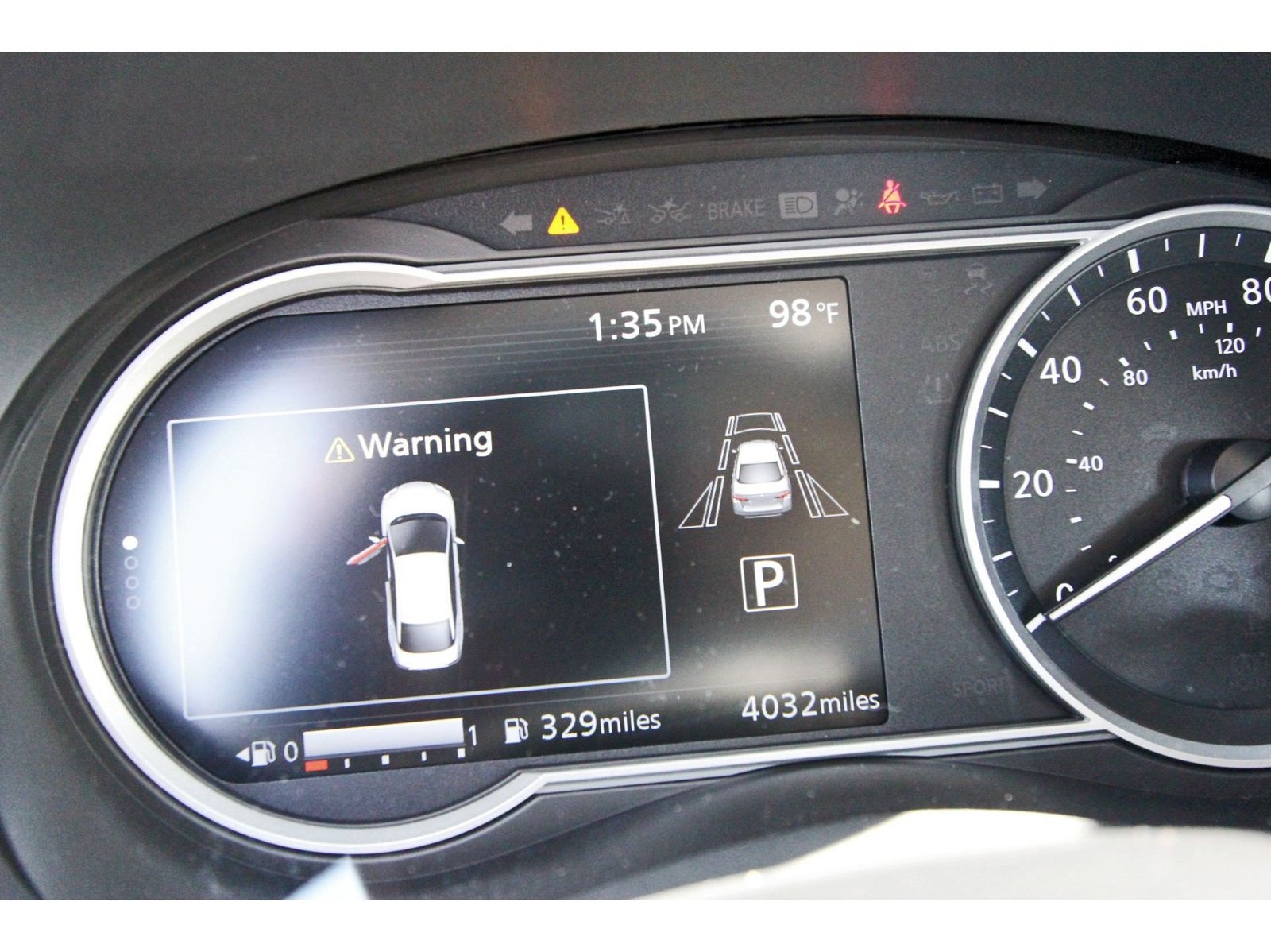 Certified 2025 Nissan Versa SV w/ Trunk Package FWD image 17