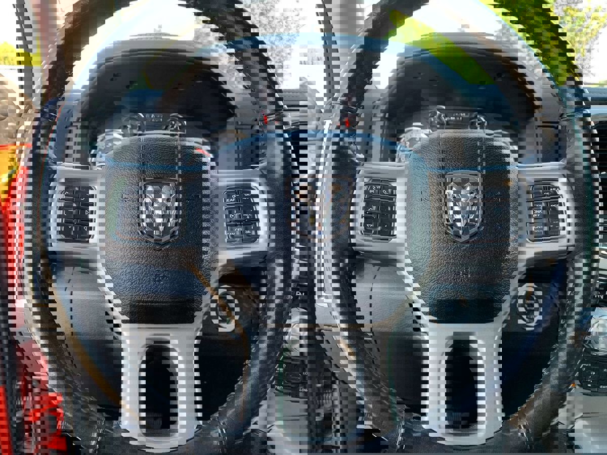 Used 2018 RAM 1500 Laramie w/ Convenience Group image 18