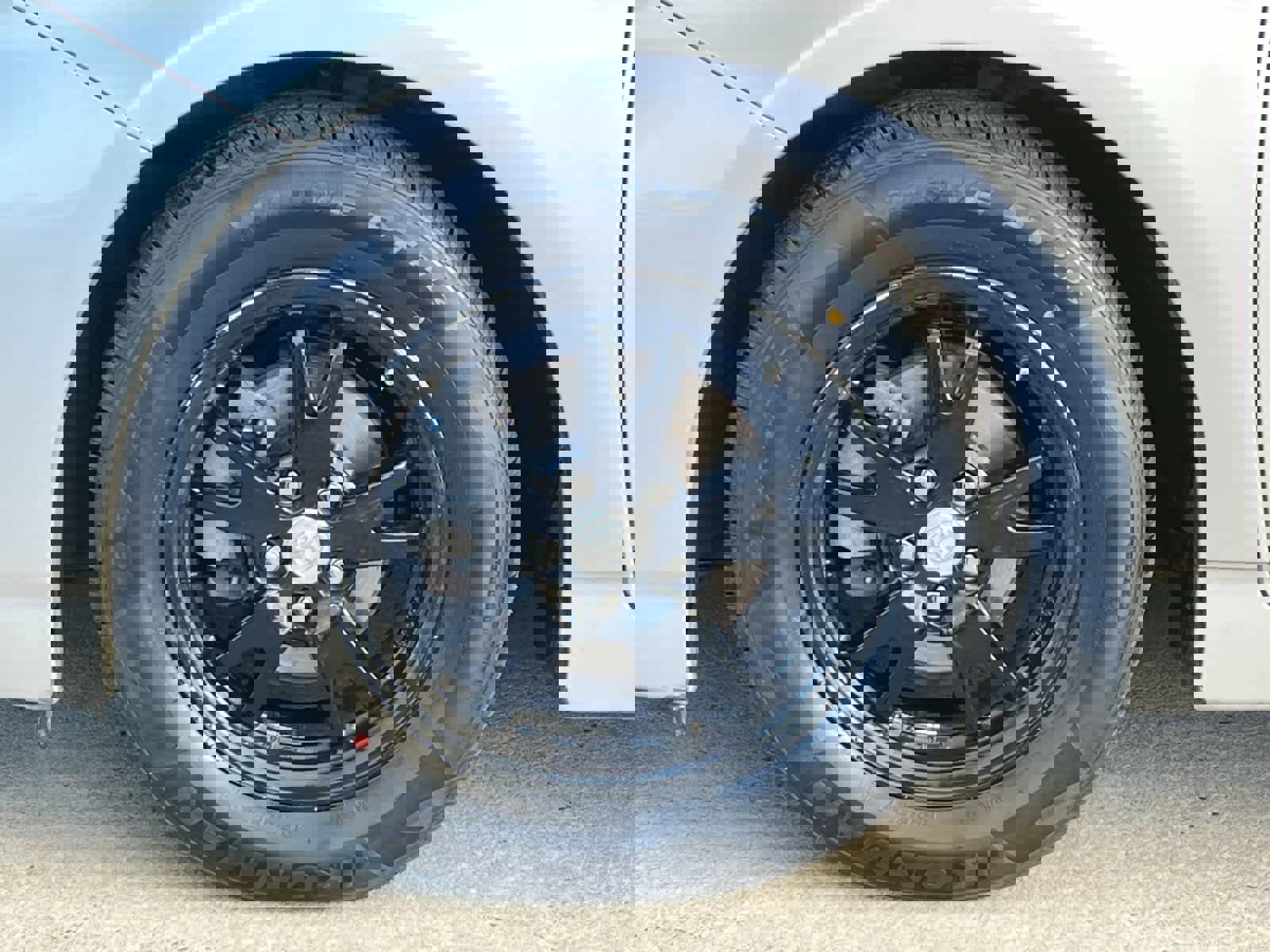 Used 2014 Toyota Prius Two image 25