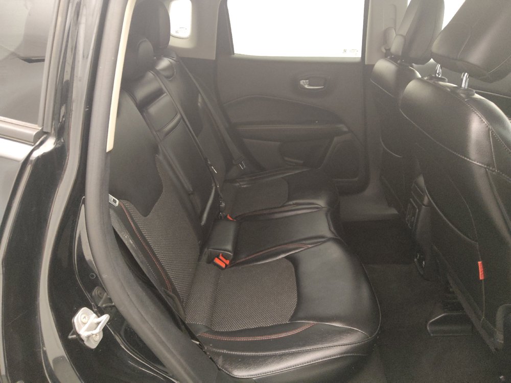 Used 2018 Jeep Compass Trailhawk w/ Navigation Group AWD/4WD image 19