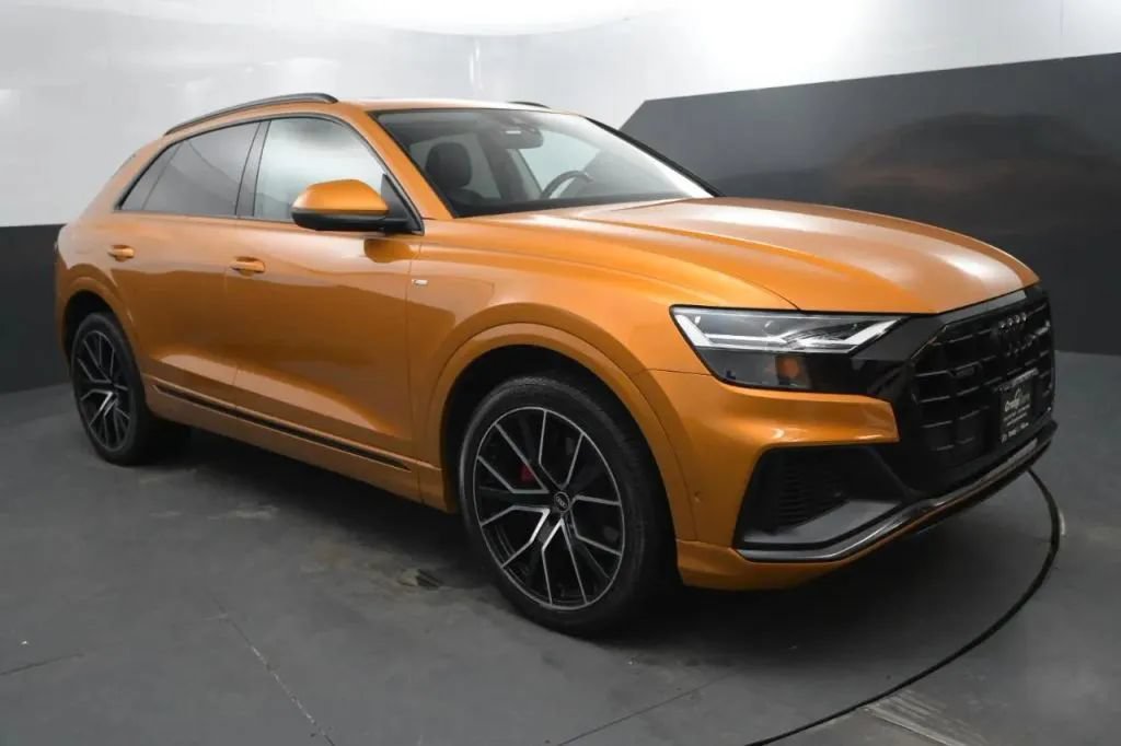 Used 2021 Audi Q8 Premium Plus AWD/4WD image 7