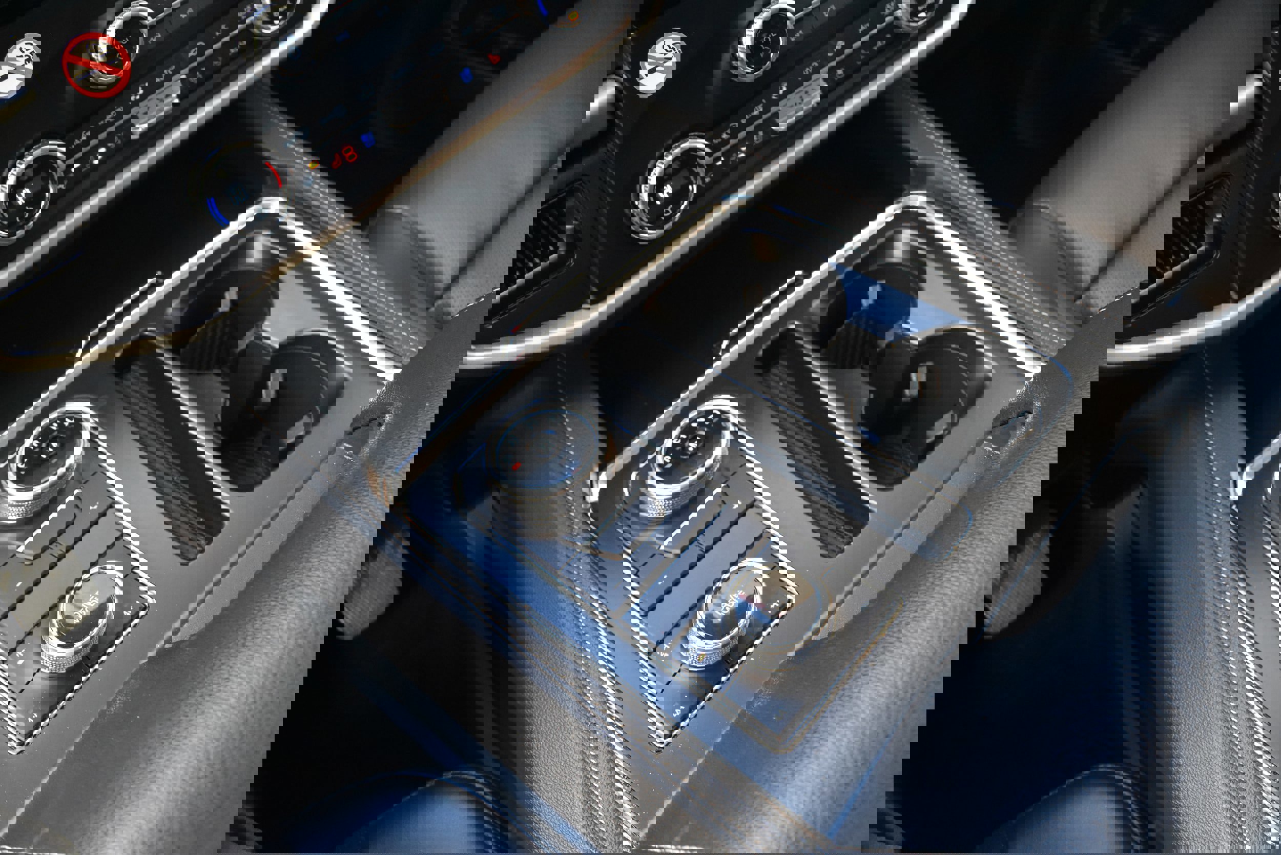 Used 2024 Ford Expedition XLT image 46