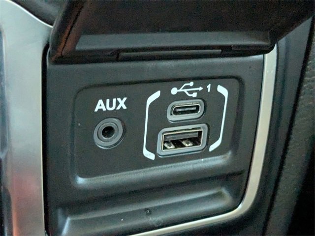 Used 2021 Jeep Wrangler Unlimited Sahara image 22