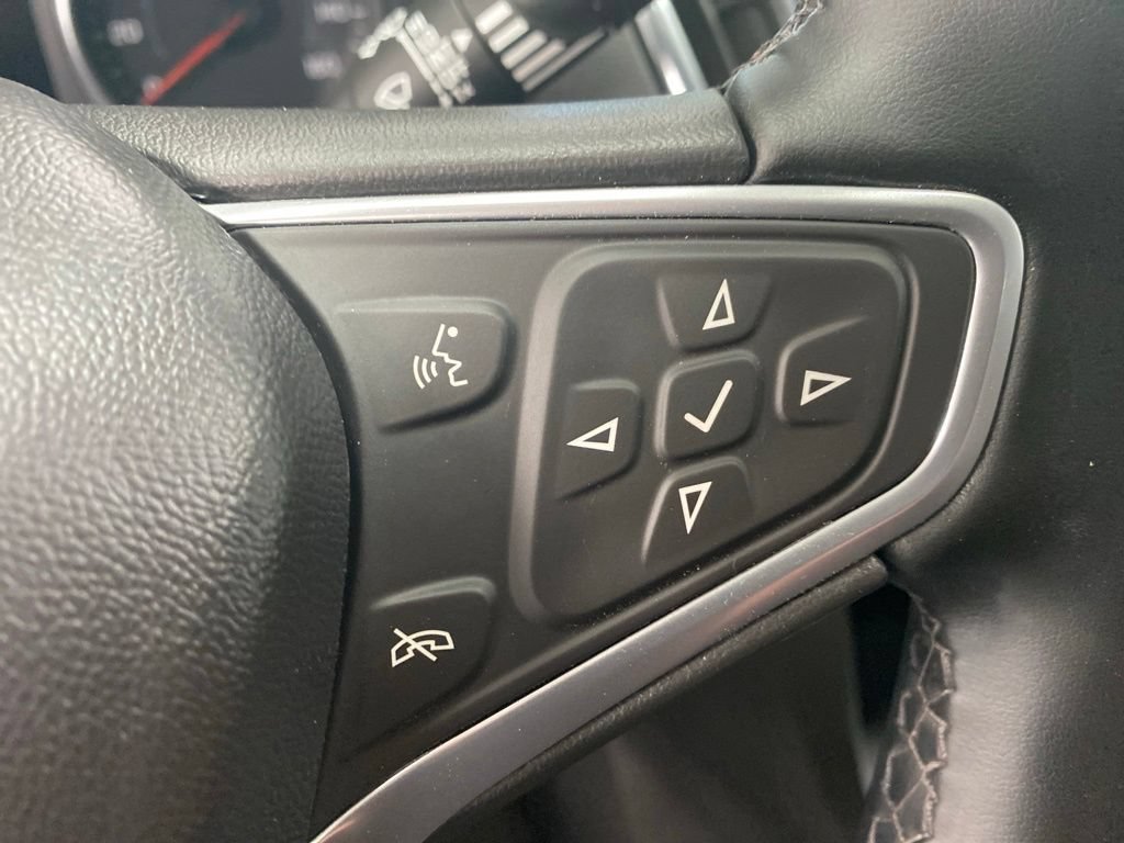 Used 2023 Chevrolet Equinox LT AWD/4WD image 36