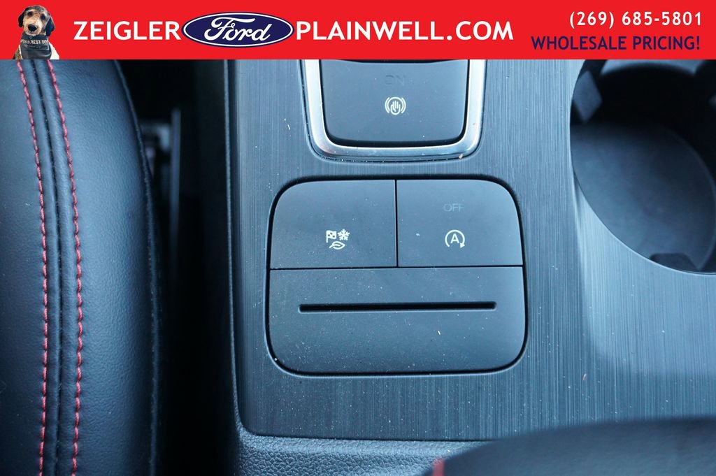 Used 2025 Ford Escape ST-Line image 21