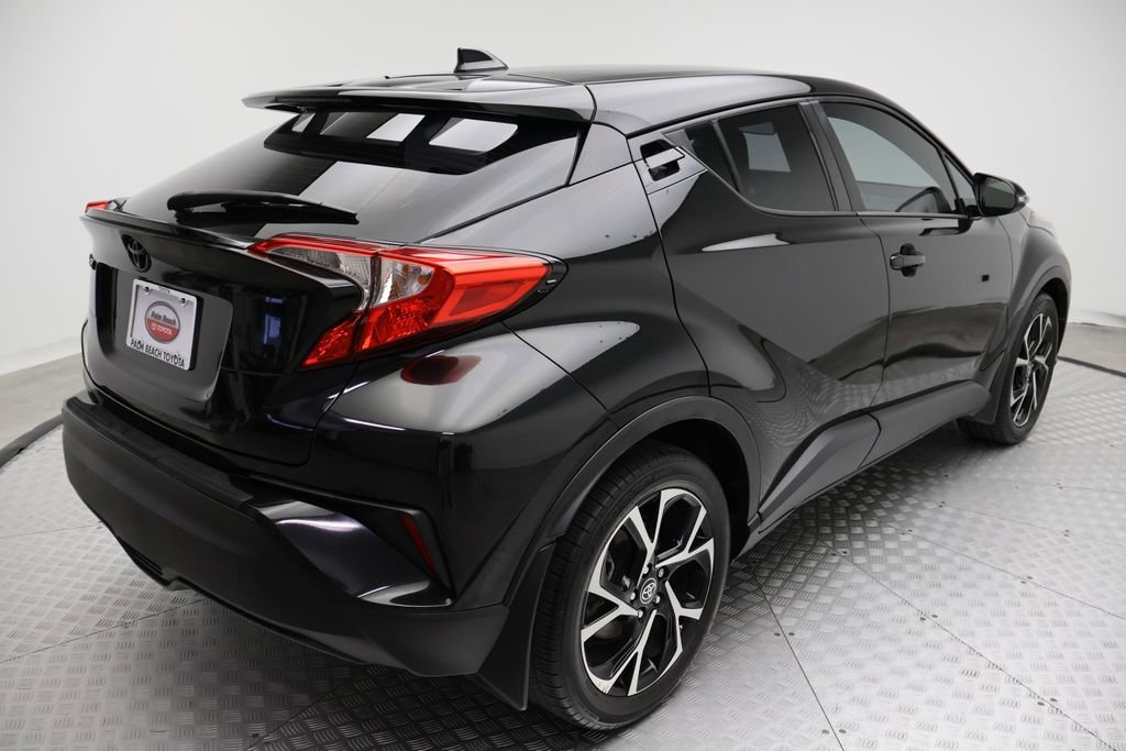 Certified 2020 Toyota C-HR XLE image 8