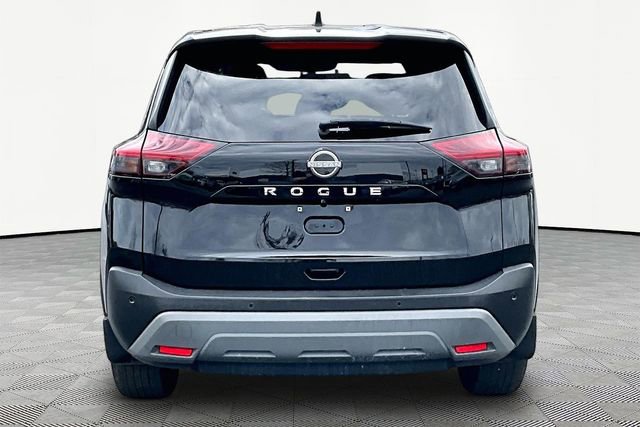 Used 2023 Nissan Rogue S image 6