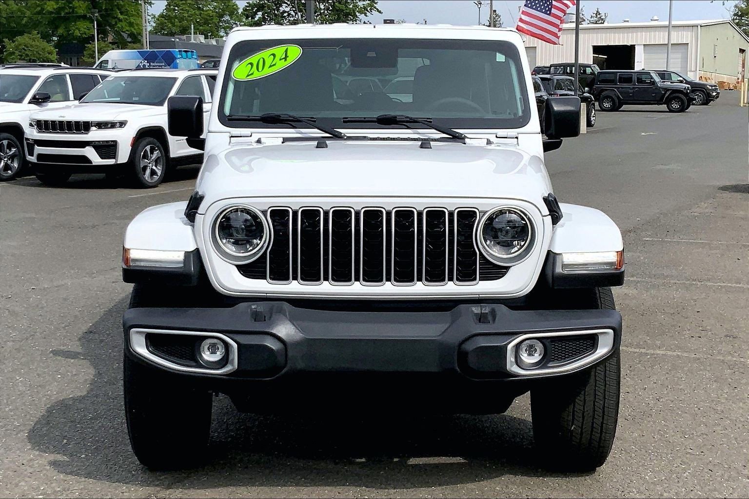 Certified 2024 Jeep Wrangler Unlimited Sahara AWD/4WD image 3