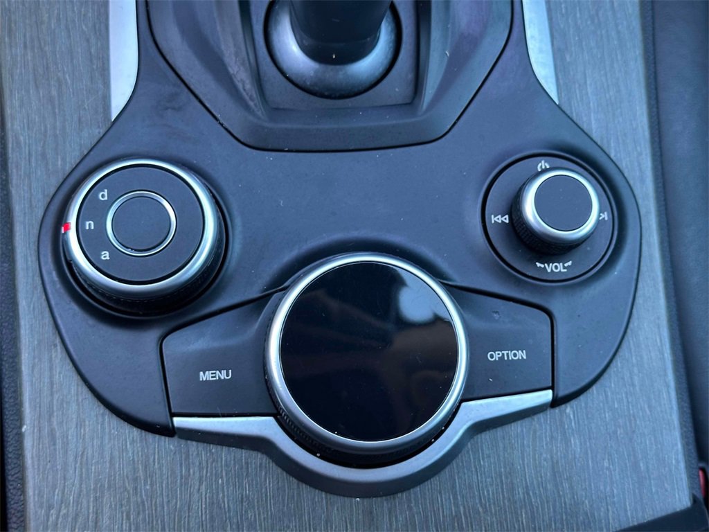 Used 2019 Alfa Romeo Stelvio Ti image 31