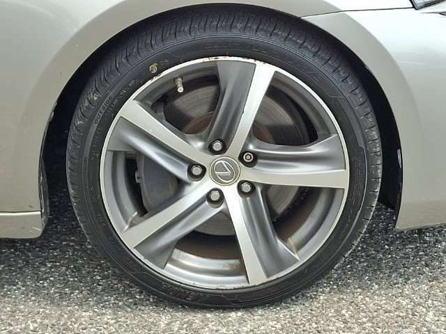 Used 2018 Lexus IS 300 AWD w/ Comfort Package image 34