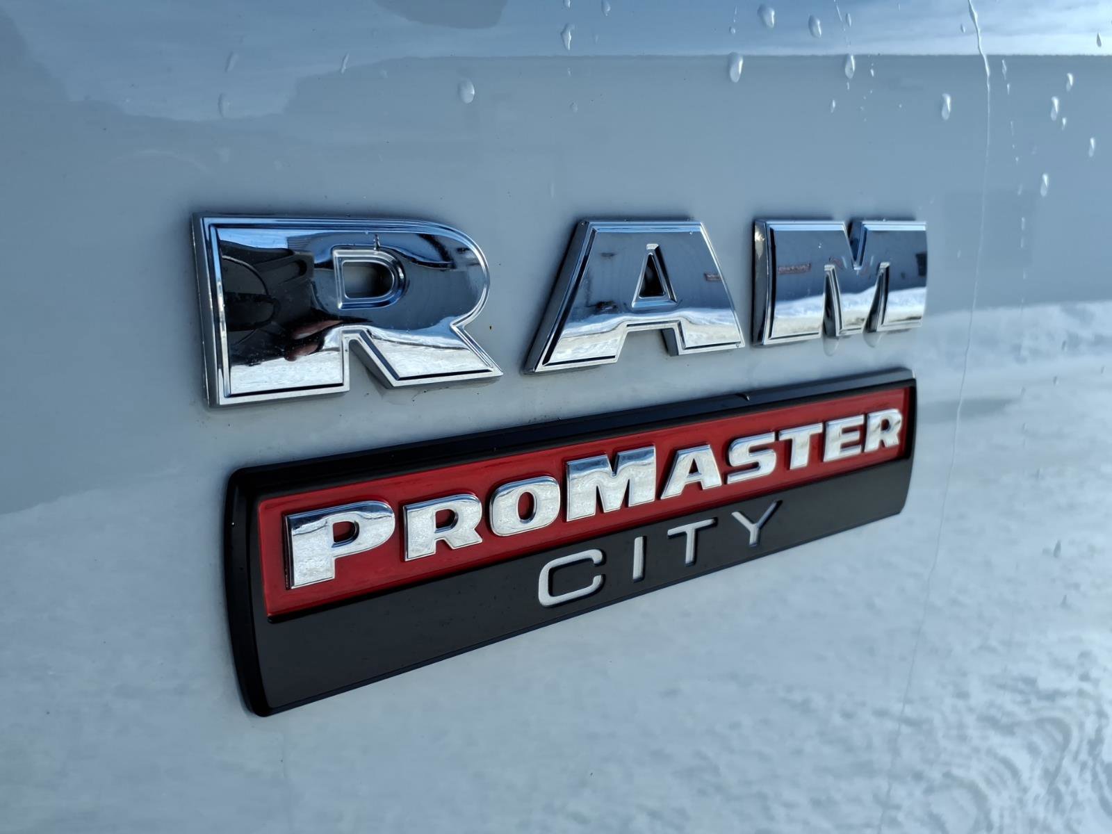 Used 2022 RAM ProMaster City Tradesman FWD image 2