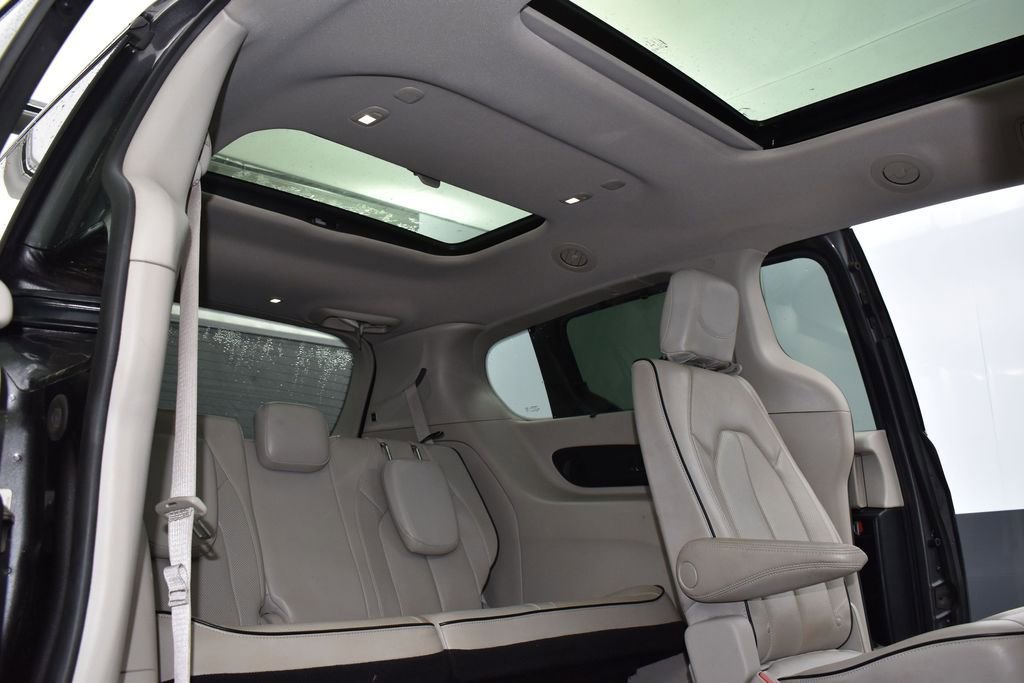 Used 2021 Chrysler Pacifica Limited w/ Premium & Safety Sphere Group AWD/4WD image 23