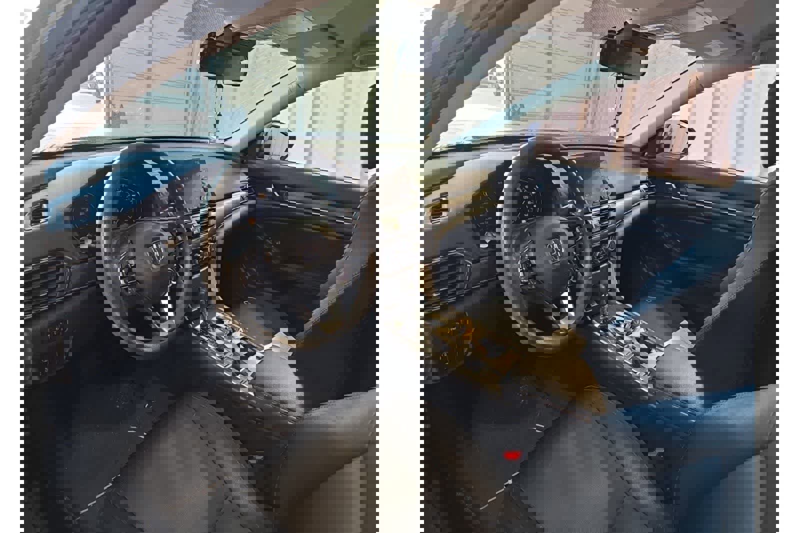 Used 2018 Honda Accord LX image 16