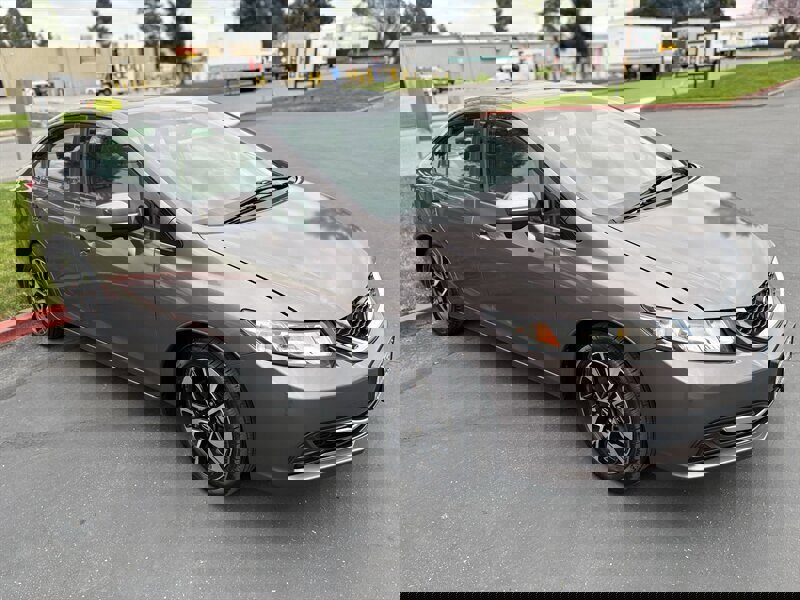 Used 2015 Honda Civic EX image 3