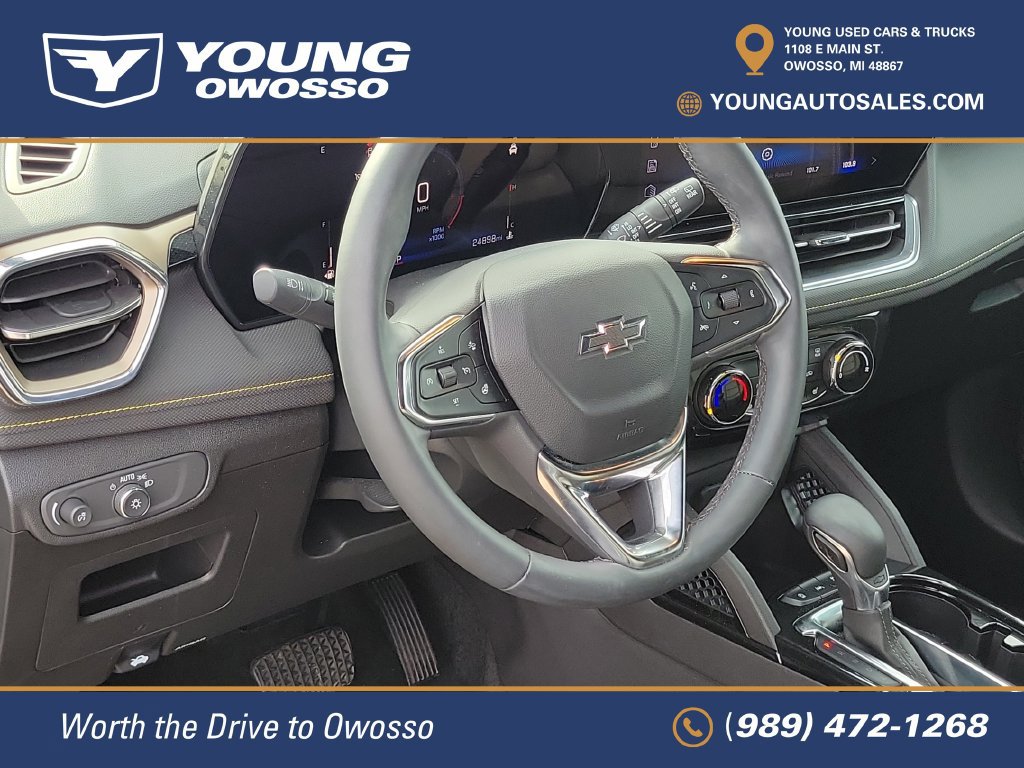 Used 2025 Chevrolet TrailBlazer ACTIV w/ Driver Confidence Package FWD image 8