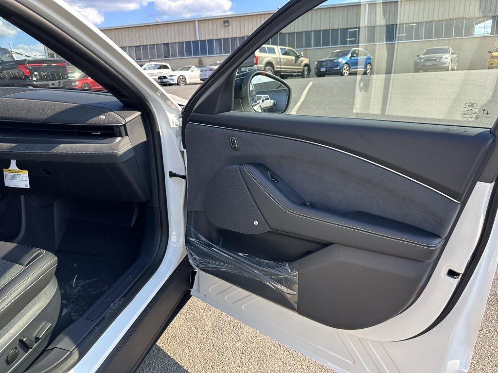 New 2025 Ford Mustang Mach-E GT w/ Interior Protection Package image 17