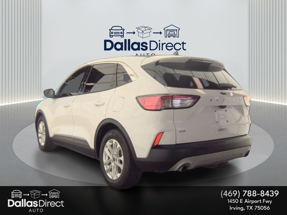 Used 2020 Ford Escape SE image 8