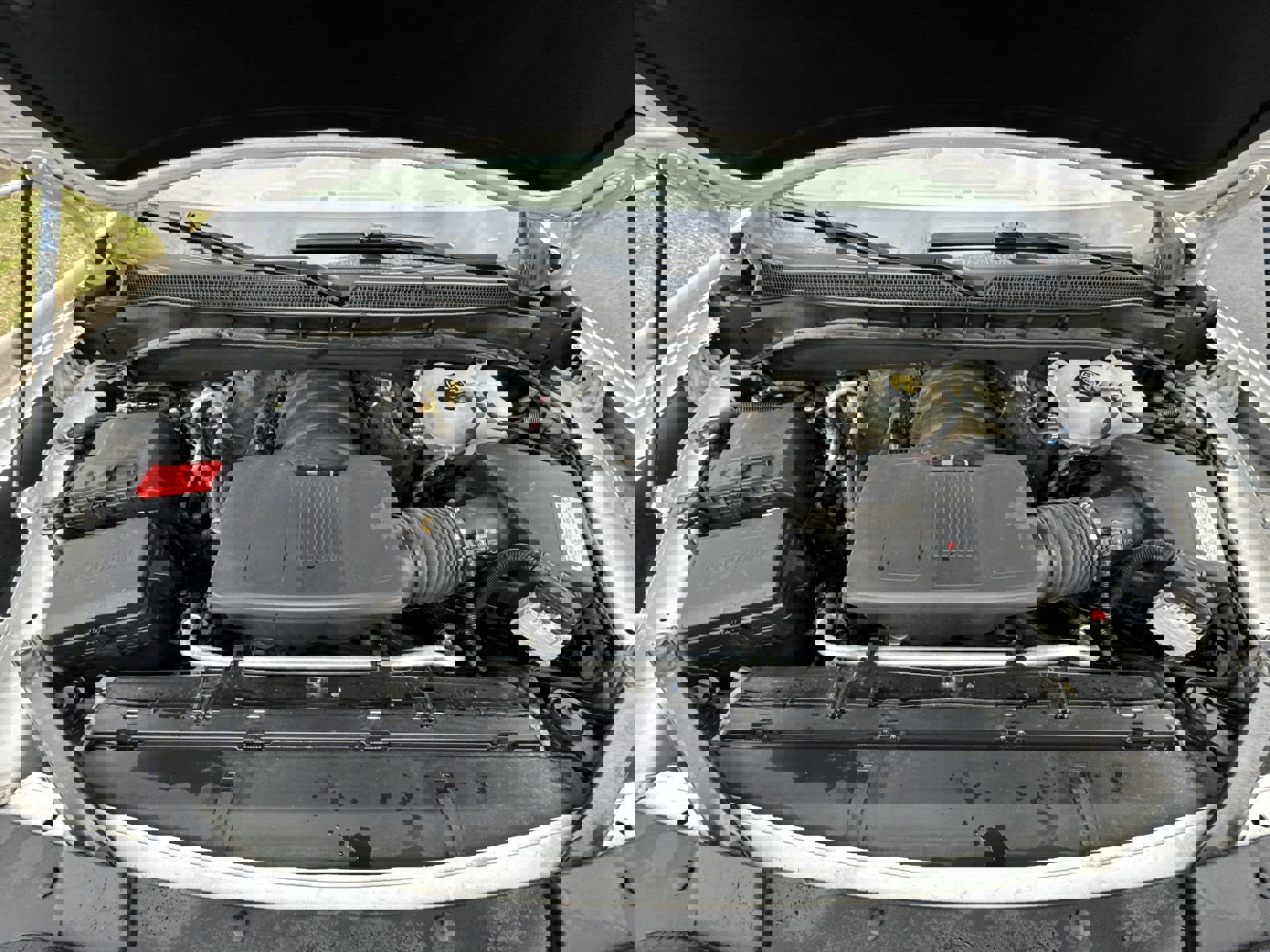 Used 2021 Chevrolet Suburban Premier image 28