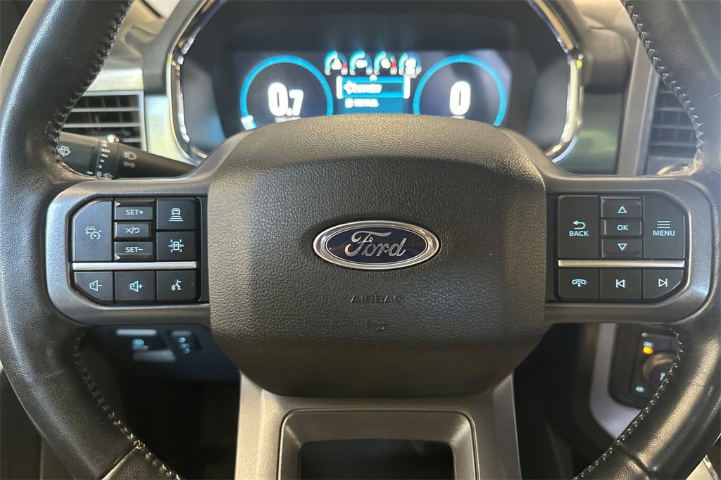 Used 2023 Ford F150 Lariat w/ Trailer Tow Package image 25