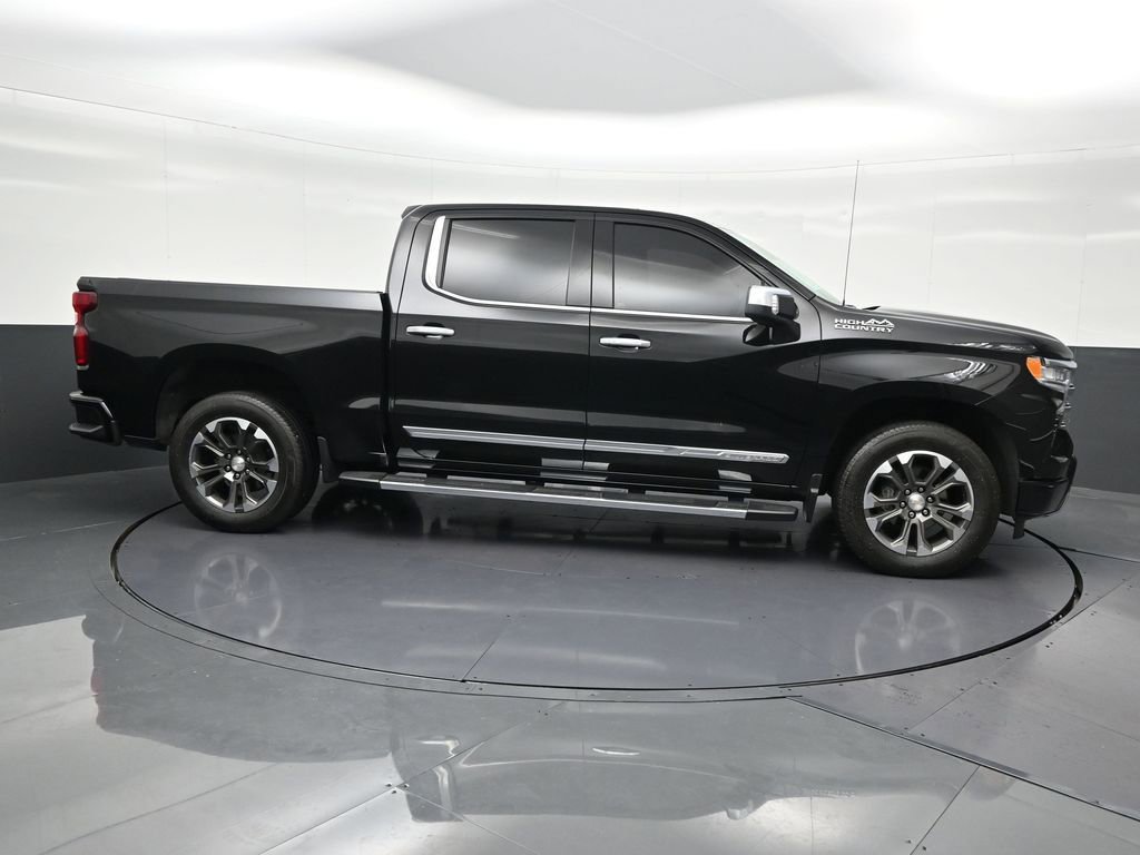 Used 2024 Chevrolet Silverado 1500 High Country RWD image 7
