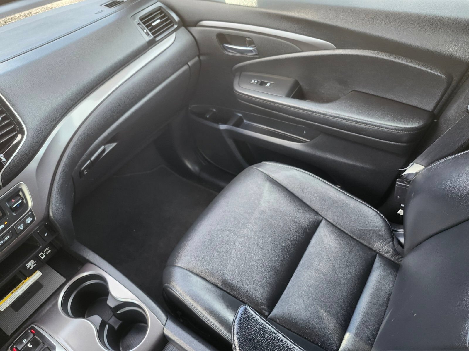 Used 2022 Honda Pilot Special Edition image 14