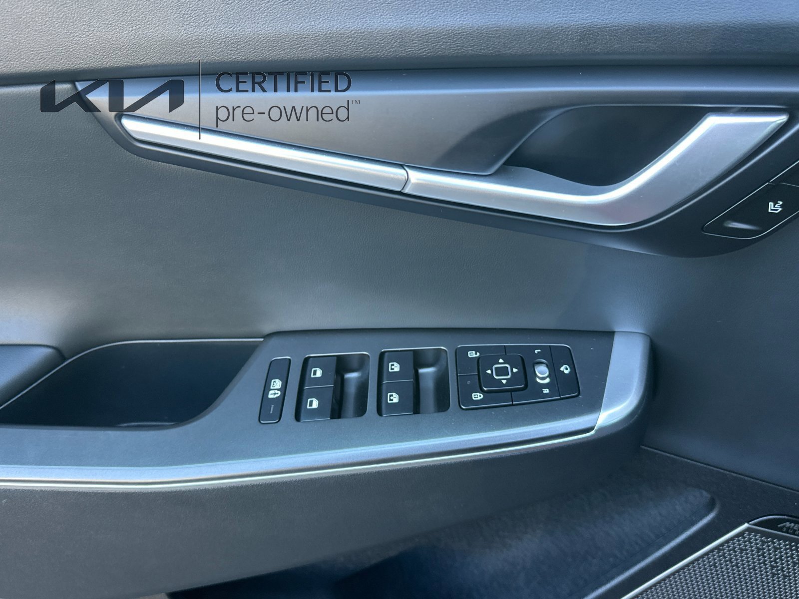 Certified 2023 Kia EV6 Wind w/ Wind Technology Package AWD/4WD image 12