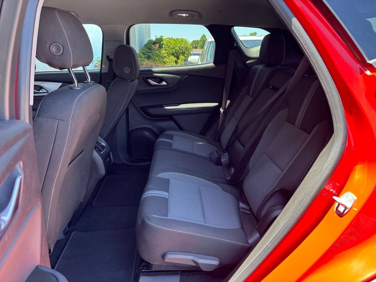 Used 2025 Chevrolet Blazer LT FWD image 27