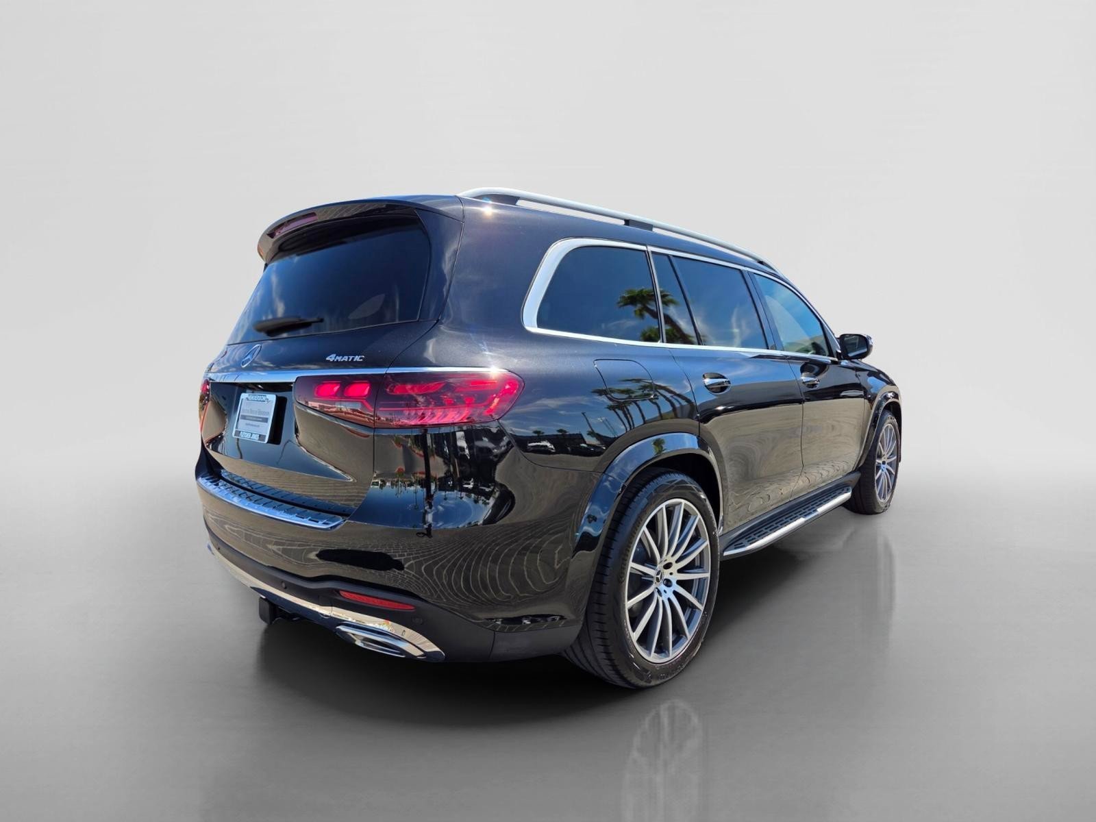 New 2026 Mercedes-Benz GLS 580 4MATIC image 5