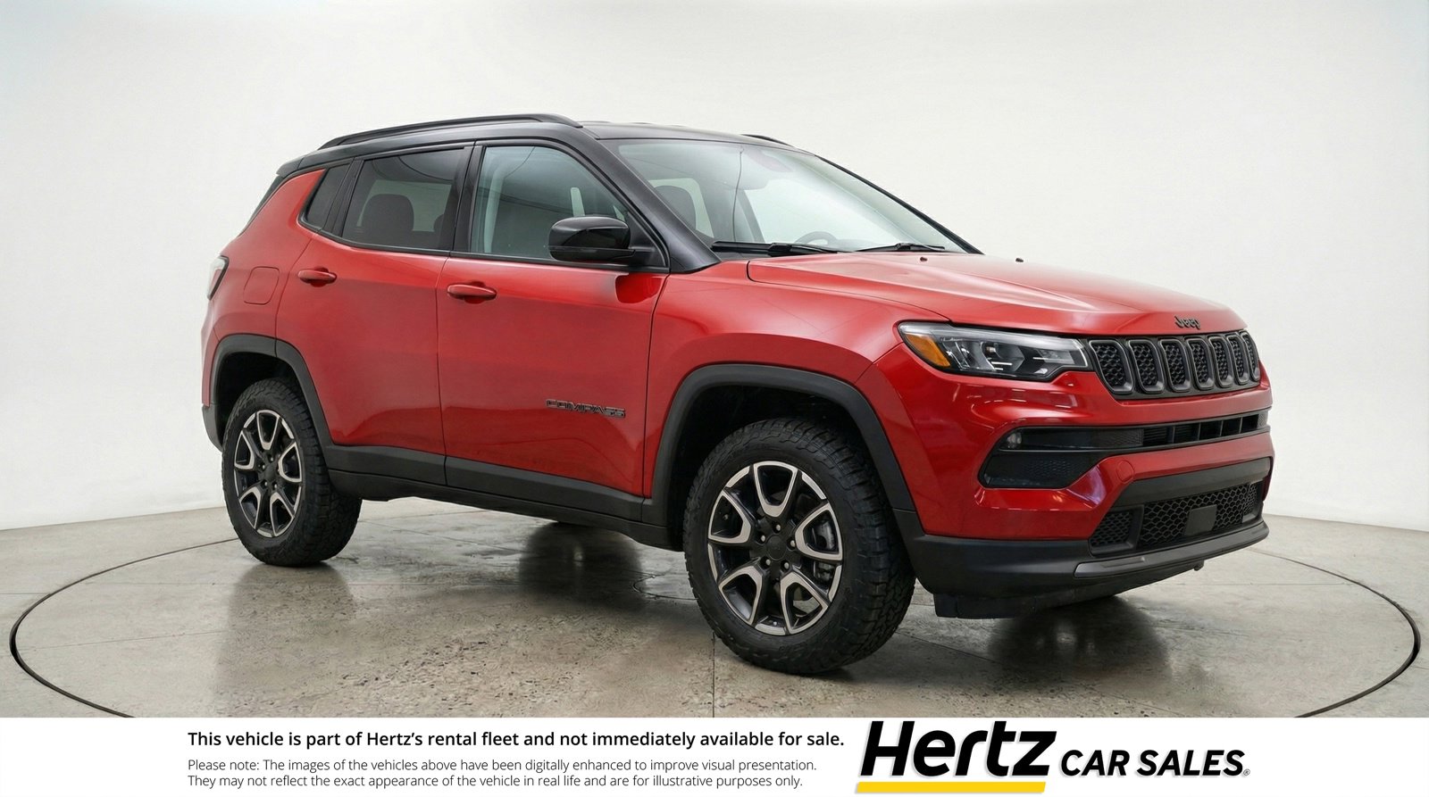 Used 2025 Jeep Compass Trailhawk AWD/4WD image 1