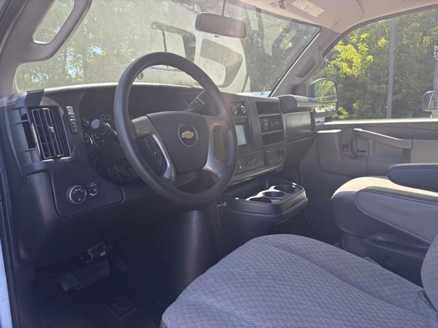 Used 2016 Chevrolet Express 3500 LT w/ LT Preferred Equipment Group RWD image 8