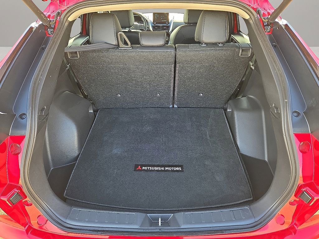 Used 2025 Mitsubishi Eclipse Cross SE image 14
