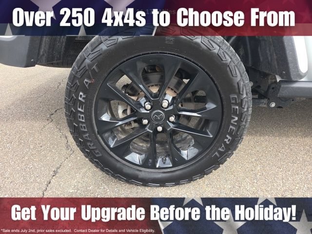 Used 2025 Jeep Gladiator Overland AWD/4WD image 19