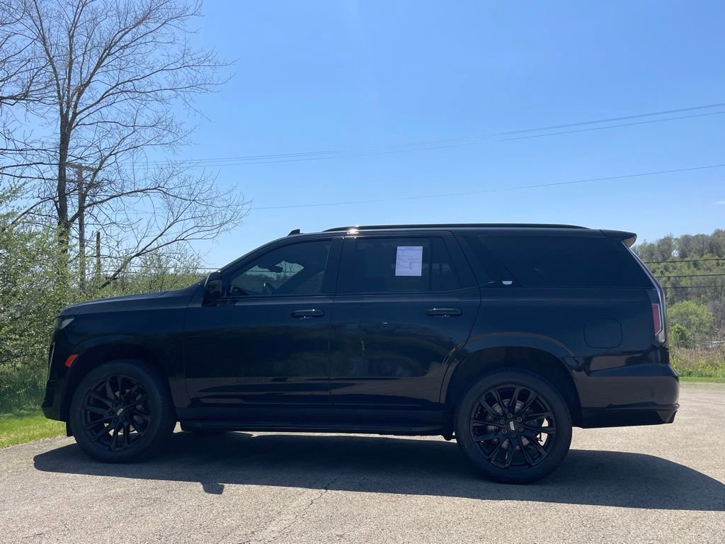 Used 2024 Cadillac Escalade Sport w/ LPO, ONYX Package AWD/4WD image 6