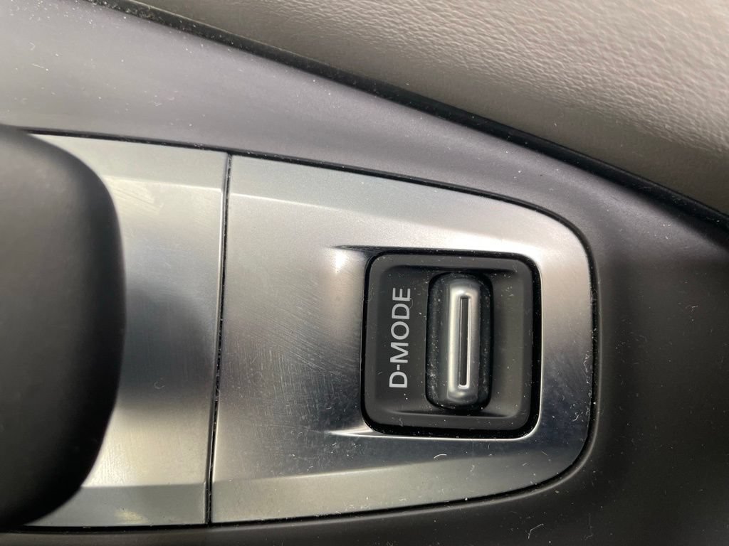 Used 2023 INFINITI QX50 Luxe AWD/4WD image 19