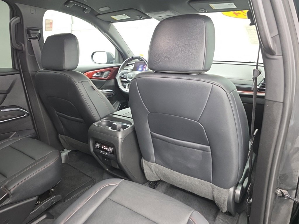 Used 2024 Chevrolet Traverse Z71 w/ Enhanced Driving Package image 56
