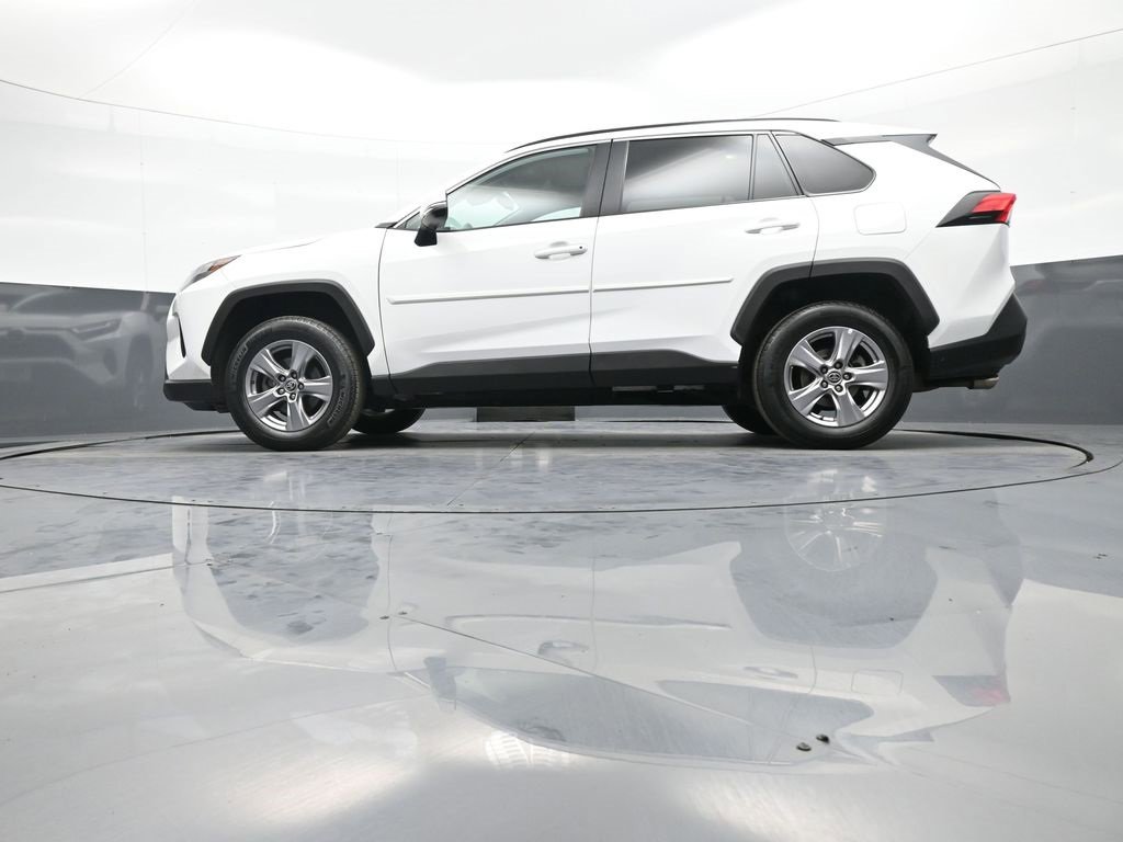 Certified 2022 Toyota RAV4 XLE image 34