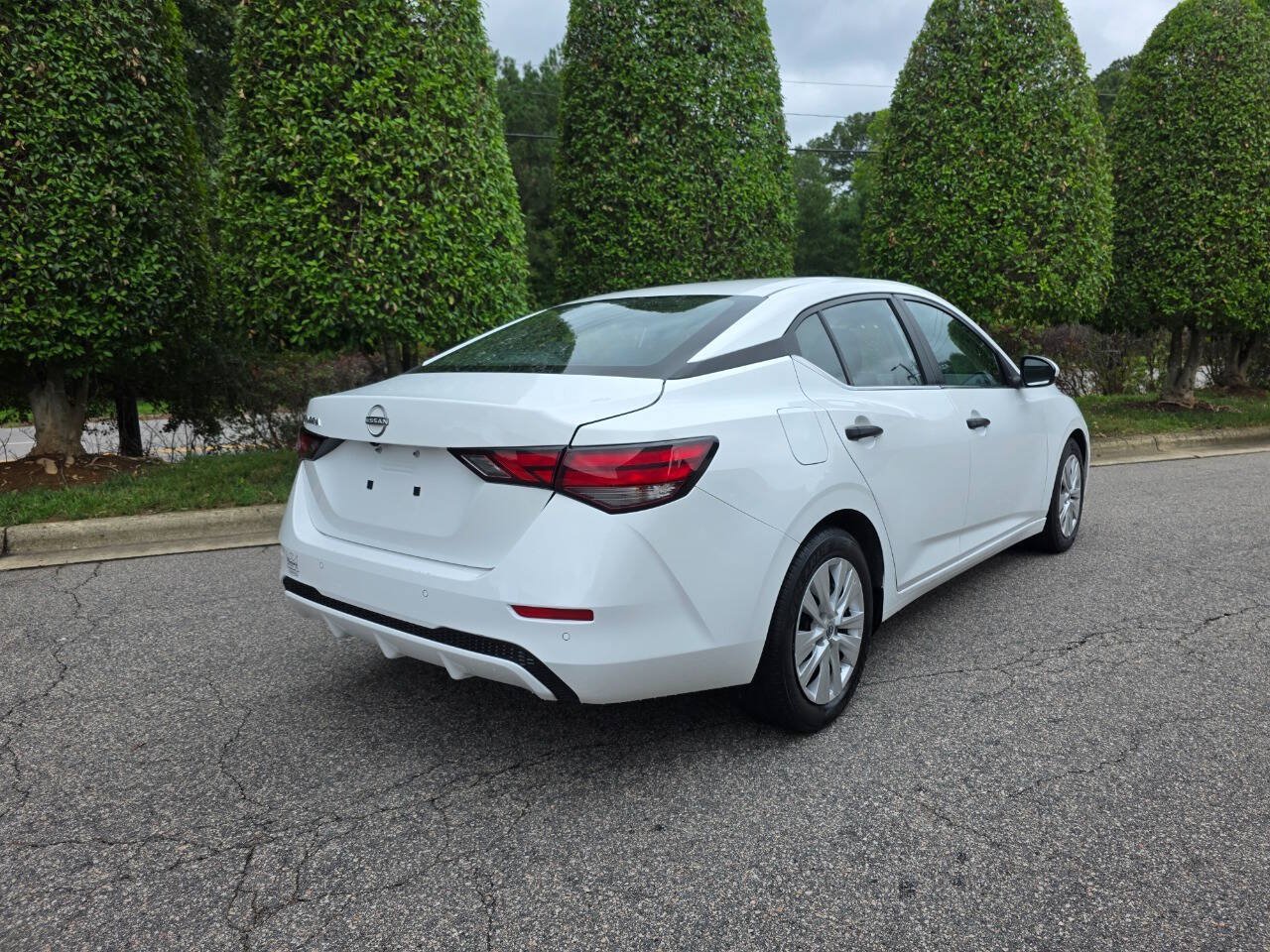 Used 2024 Nissan Sentra S FWD image 5