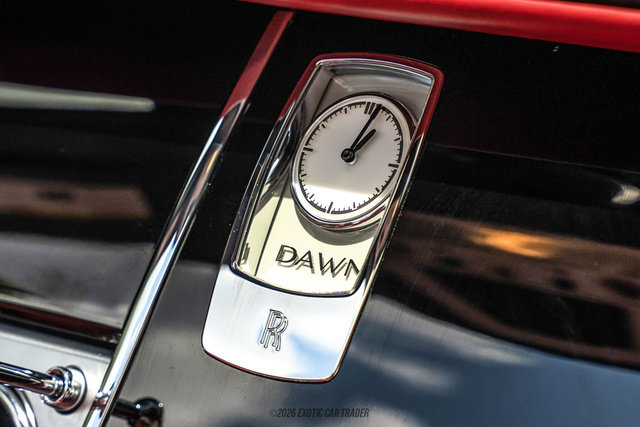 Used 2016 Rolls-Royce Dawn RWD image 79