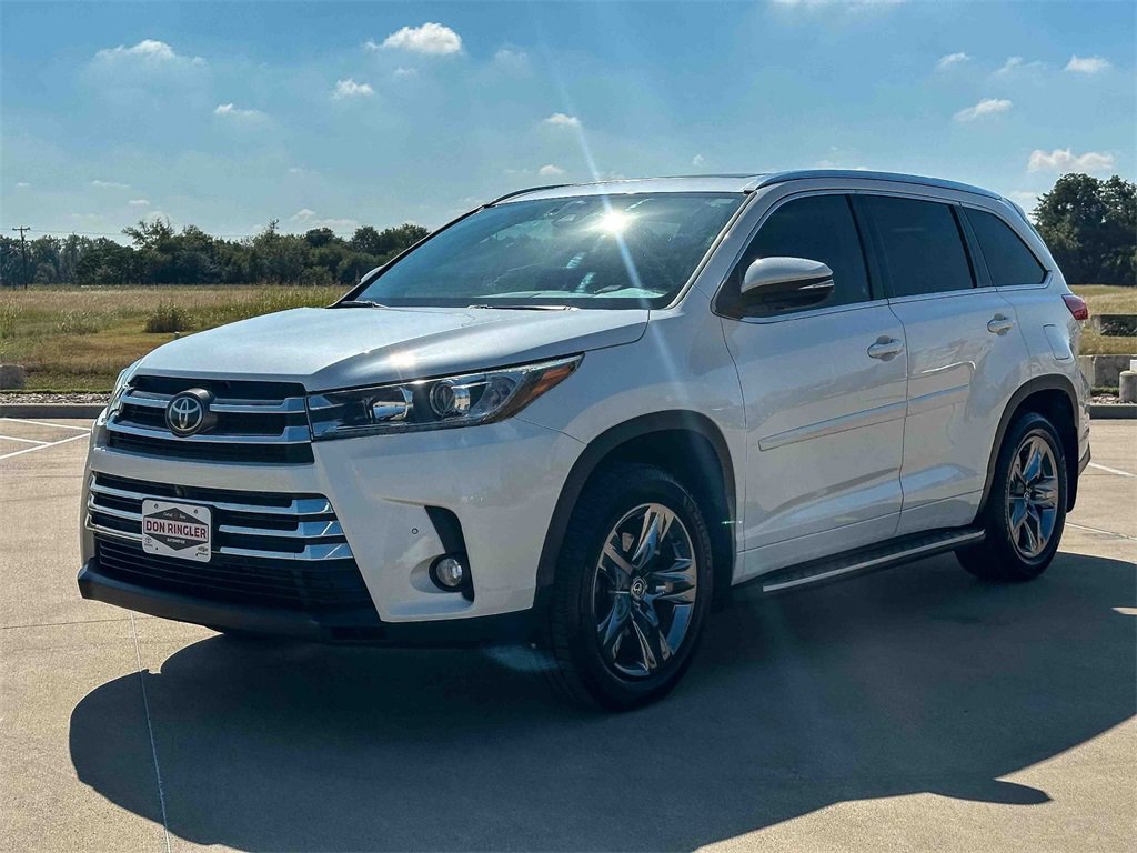 Used 2018 Toyota Highlander Limited Platinum image 7