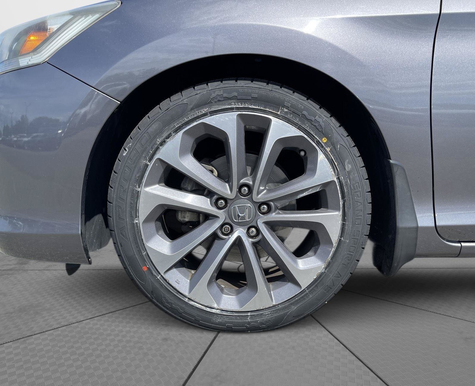 Used 2014 Honda Accord Sport image 22