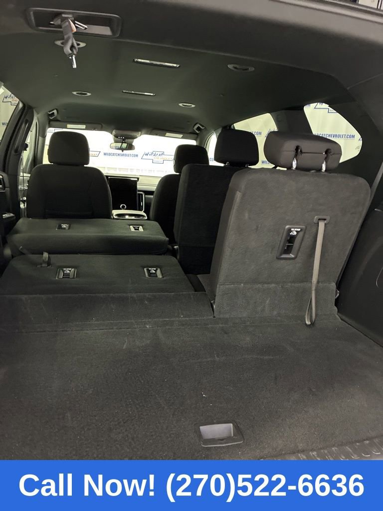 Used 2025 GMC Acadia Elevation image 35