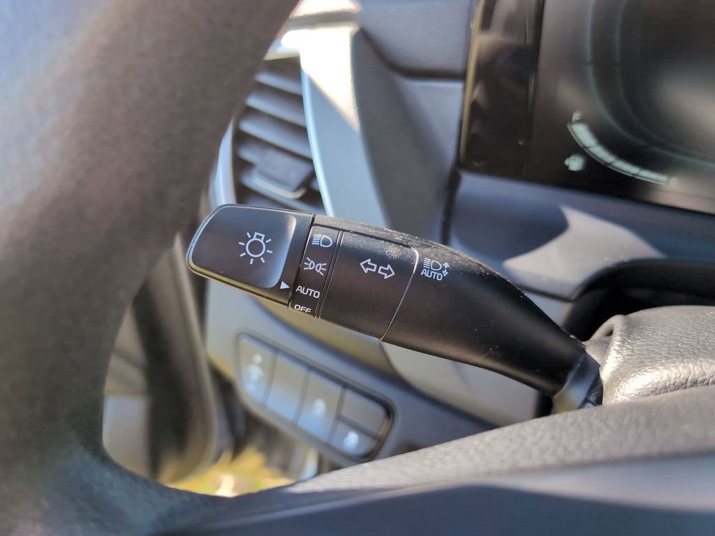 Certified 2024 Kia Seltos LX image 24