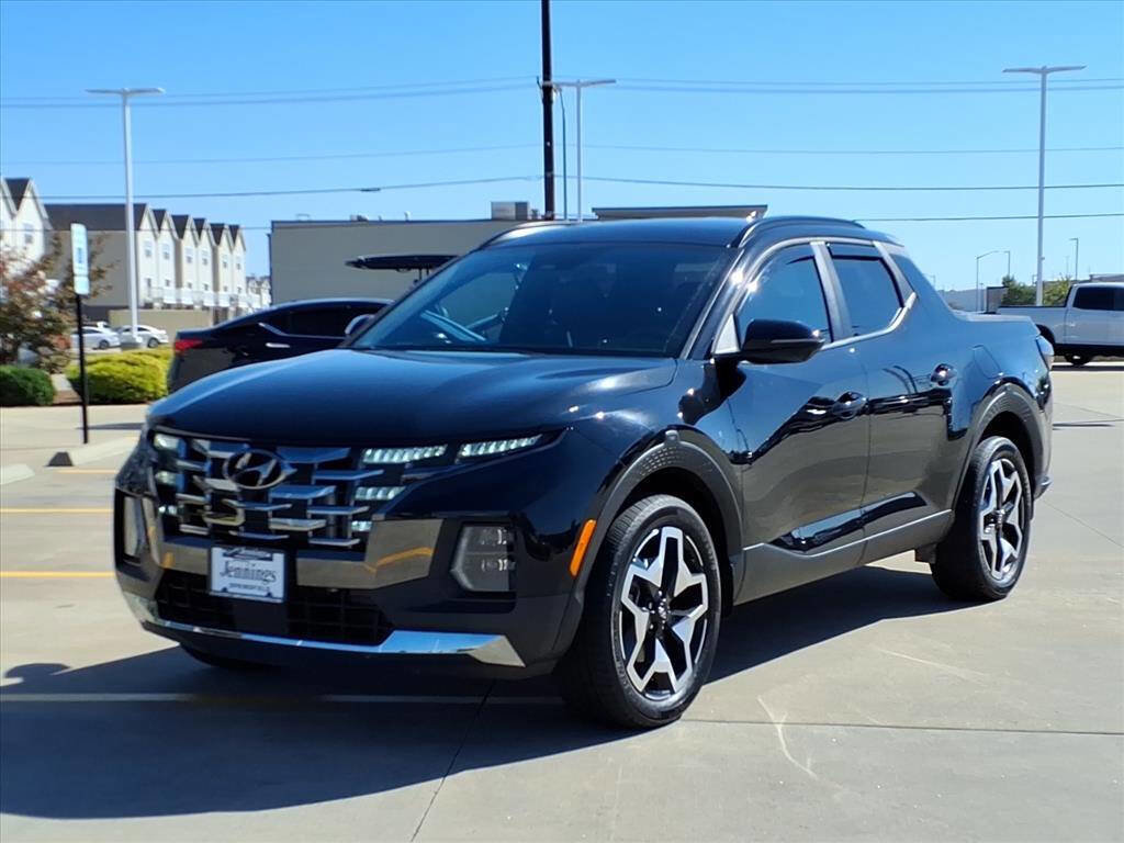 Used 2024 Hyundai Santa Cruz Limited image 3