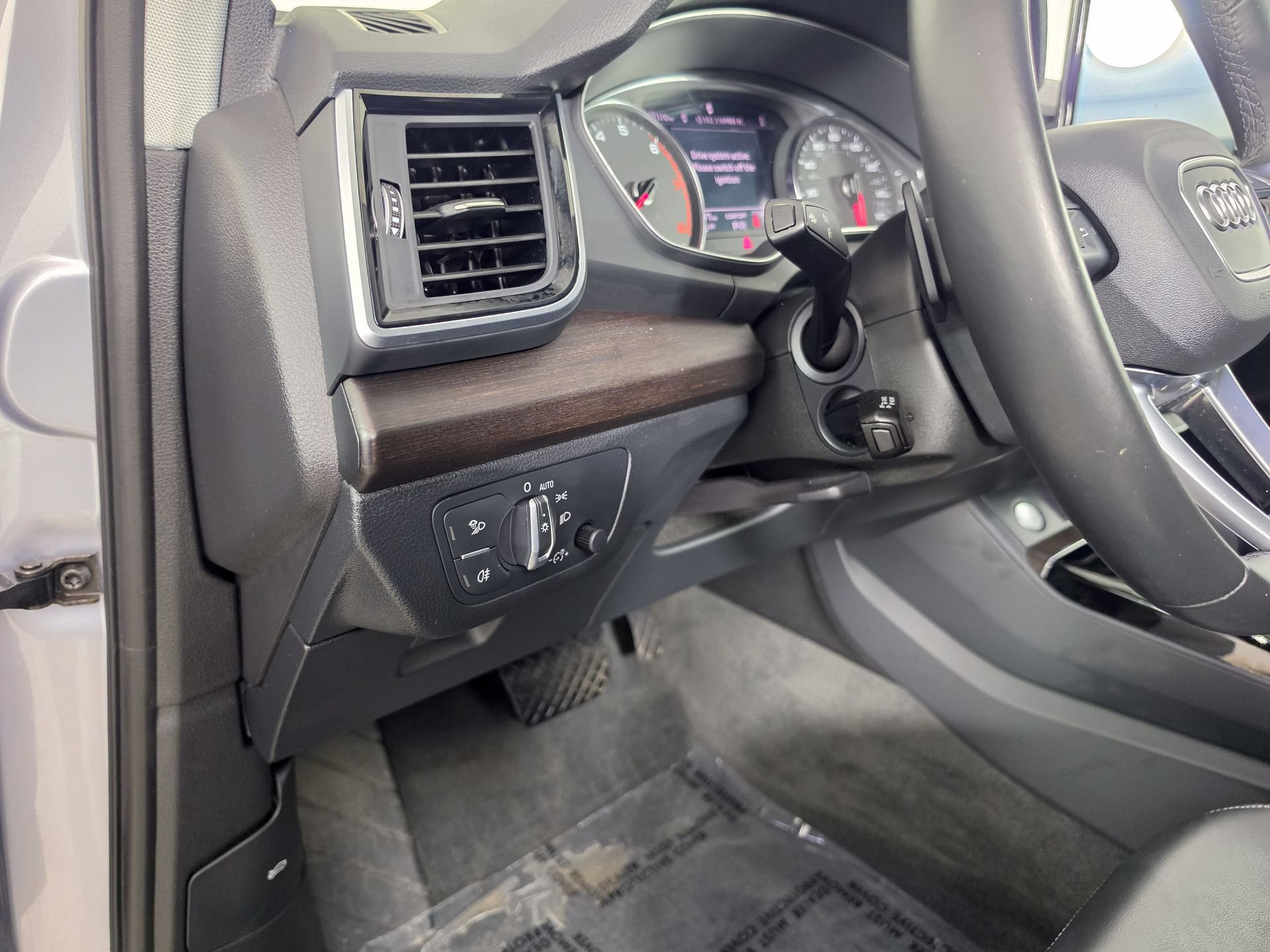 Certified 2023 Audi Q5 2.0T Premium w/ Convenience Package AWD/4WD image 21